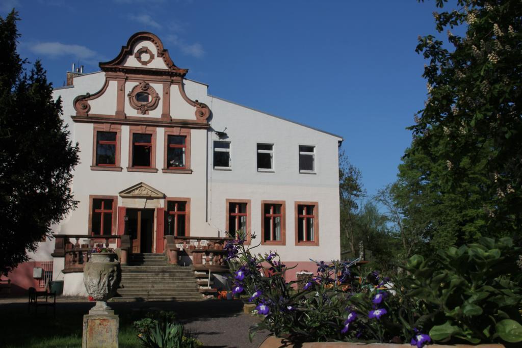 Herrenhaus Schmoelen Gbr Bennewitz Exterior foto